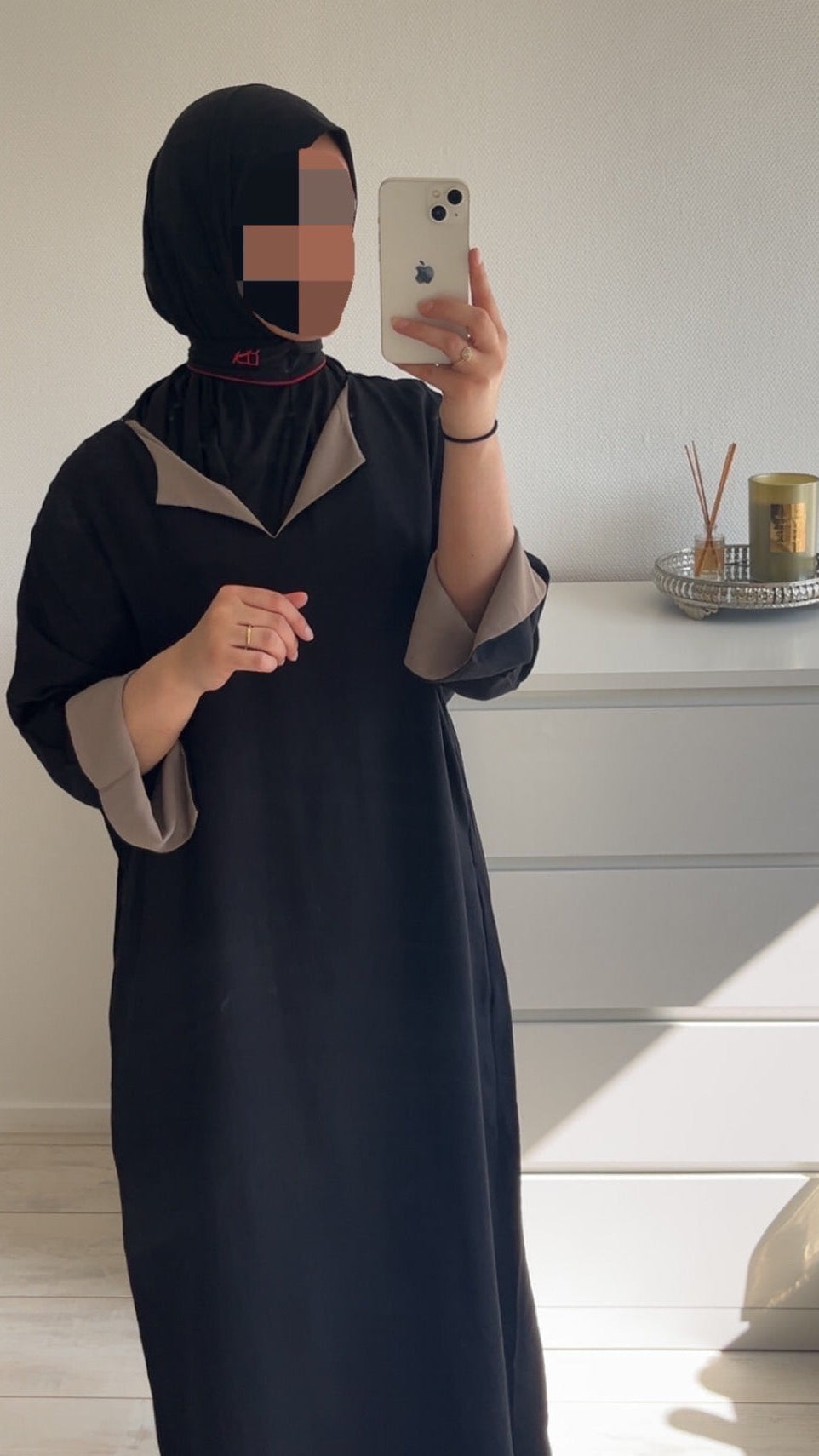 Abaya Noor V-hals Black