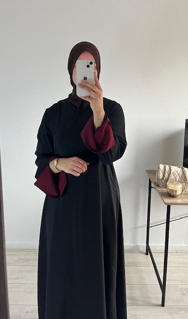Abaya Noor Black X Burgundy
